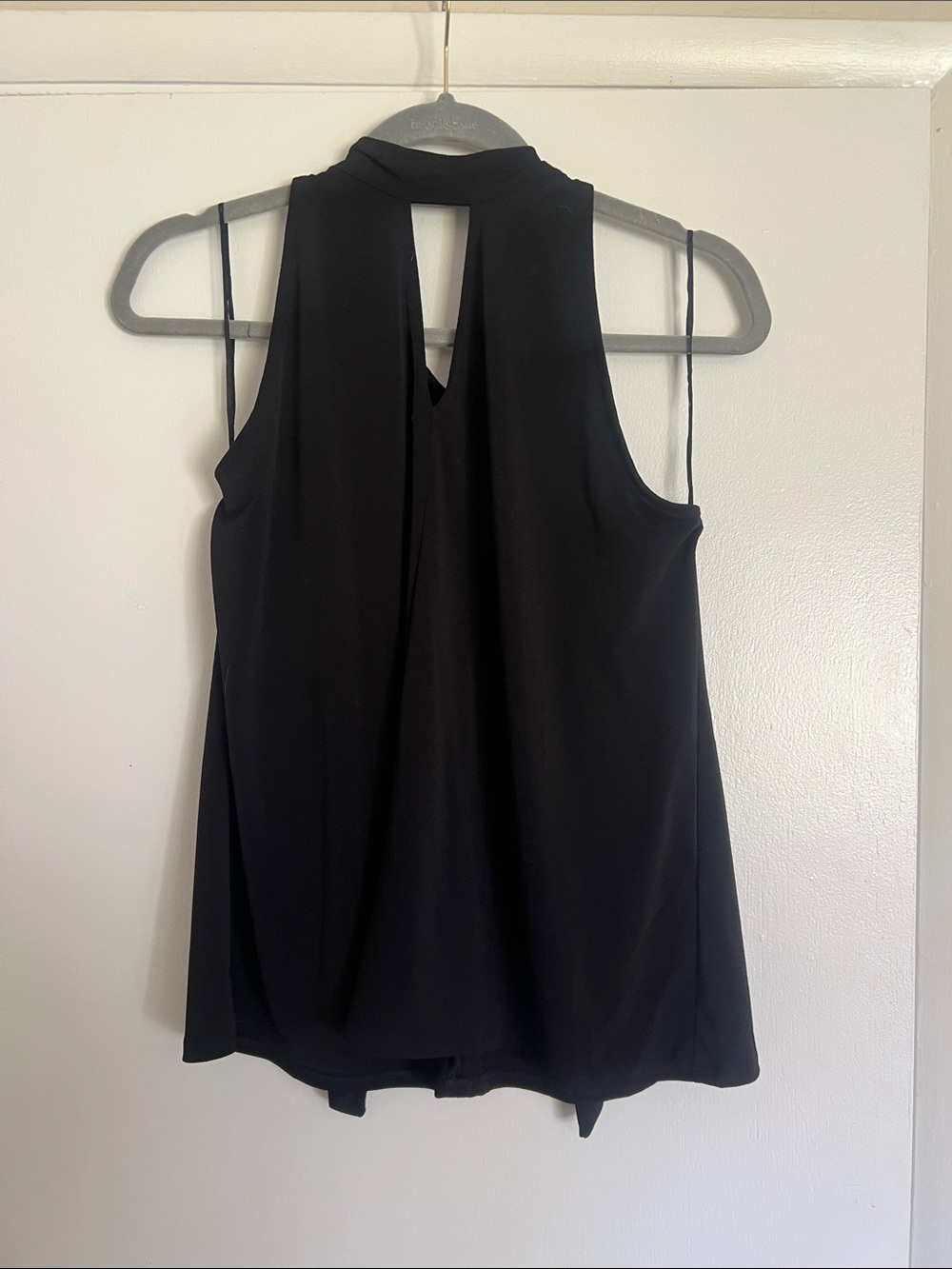 Banana Republic Black Sleeveless Mock Neck Camisole